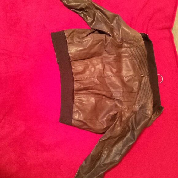 Danier Broen Leather Jacket - Picture 10 of 10